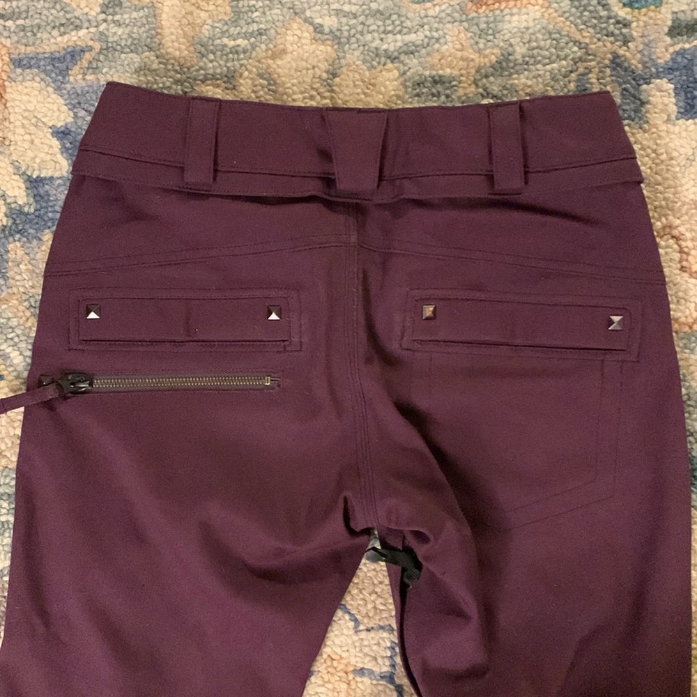 Volcom Snow Pants - Picture 5 of 8